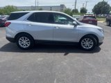 Used 2019 Chevrolet Equinox LT image 2