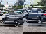 Used 2023 Ford Explorer XLT image 4