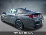 Used 2022 Hyundai Elantra SEL w/ Preferred Accessory Package image 4