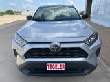 Used 2022 Toyota RAV4 LE image 2