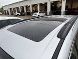 Used 2023 Chrysler Pacifica Limited image 3