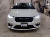 Used 2022 Chrysler Pacifica Pinnacle image 6