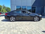 Used 2017 Nissan Maxima Platinum image 2