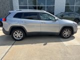 Used 2015 Jeep Cherokee Latitude w/ Comfort/Convenience Group image 3