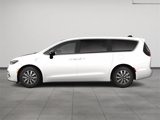 New 2025 Chrysler Pacifica Select image 3