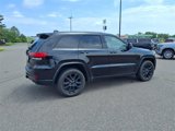 Used 2019 Jeep Grand Cherokee Altitude image 3