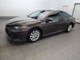 Used 2019 Toyota Camry LE image 2