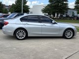 Used 2017 BMW 320i xDrive Sedan image 2