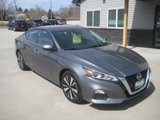Used 2021 Nissan Altima 2.5 SV image 2
