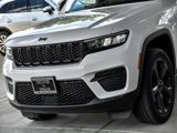 Used 2022 Jeep Grand Cherokee Altitude image 4