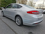 Used 2017 Ford Fusion SE image 4