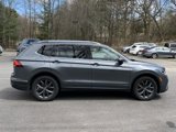 Used 2022 Volkswagen Tiguan SE image 4