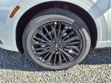 New 2025 Lincoln Corsair AWD w/ Equipment Group 101A image 5