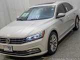 Used 2017 Volkswagen Passat 1.8T SEL Premium image 4