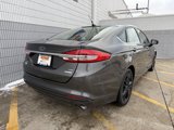 Used 2018 Ford Fusion SE w/ Fusion SE Technology Package image 4