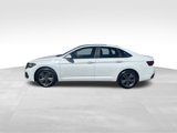Used 2024 Volkswagen Jetta SE w/ Panoramic Sunroof Package image 4