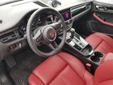 Used 2025 Porsche Macan image 4