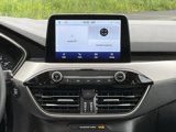 Used 2022 Ford Escape SE w/ SE Sport Appearance Package image 3