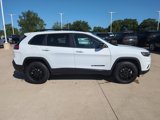 Used 2023 Jeep Cherokee Altitude Lux image 2
