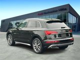 Used 2022 Audi Q5 2.0T Premium w/ Convenience Package image 4