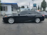 Used 2019 Toyota Camry LE image 5