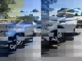Used 2016 Nissan Rogue SV image 2