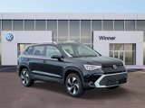 New 2025 Volkswagen Taos SE image 5