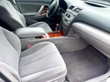 Used 2011 Toyota Camry XLE image 6