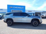New 2025 Chevrolet Traverse Z71 w/ Driver Confidence Package image 2