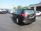 Used 2022 Chrysler Voyager LX image 3