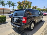 Used 2016 Chrysler Town & Country Touring image 5