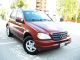 Used 2000 Mercedes-Benz ML 320 4MATIC image 2