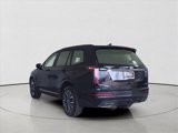 Used 2024 Cadillac XT6 Sport w/ Technology Package image 2