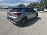 Used 2023 Chevrolet TrailBlazer LT image 3