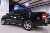 Used 2011 Chevrolet Avalanche LTZ image 2