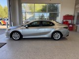 Used 2023 Toyota Camry LE image 4