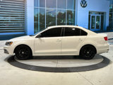 Used 2016 Volkswagen Jetta Sport image 4