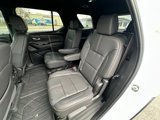 Used 2023 Chevrolet Traverse RS w/ LPO, Floor Liner Package image 6