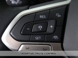 Used 2022 Volkswagen Jetta SE image 3