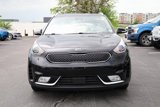 Used 2019 Kia Niro EX w/ EX Premium Package image 2
