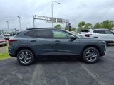 New 2025 Chevrolet Trax LT w/ LT Convenience Package image 2
