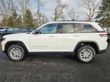 New 2025 Jeep Grand Cherokee Laredo X w/ Luxury Tech Group I image 4