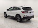 Used 2022 Ford Escape SE w/ SE Sport Appearance Package image 5
