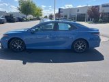 Used 2023 Toyota Camry SE image 2