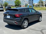 Certified 2025 Chevrolet Trax LS image 6