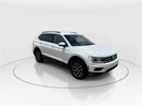 Used 2018 Volkswagen Tiguan SE image 2