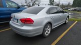 Used 2013 Volkswagen Passat TDI SE image 3