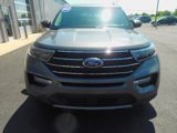 Used 2023 Ford Explorer XLT w/ Equipment Group 202A image 4