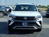 Certified 2024 Volkswagen Taos S image 3