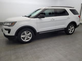 Used 2018 Ford Explorer XLT image 2
